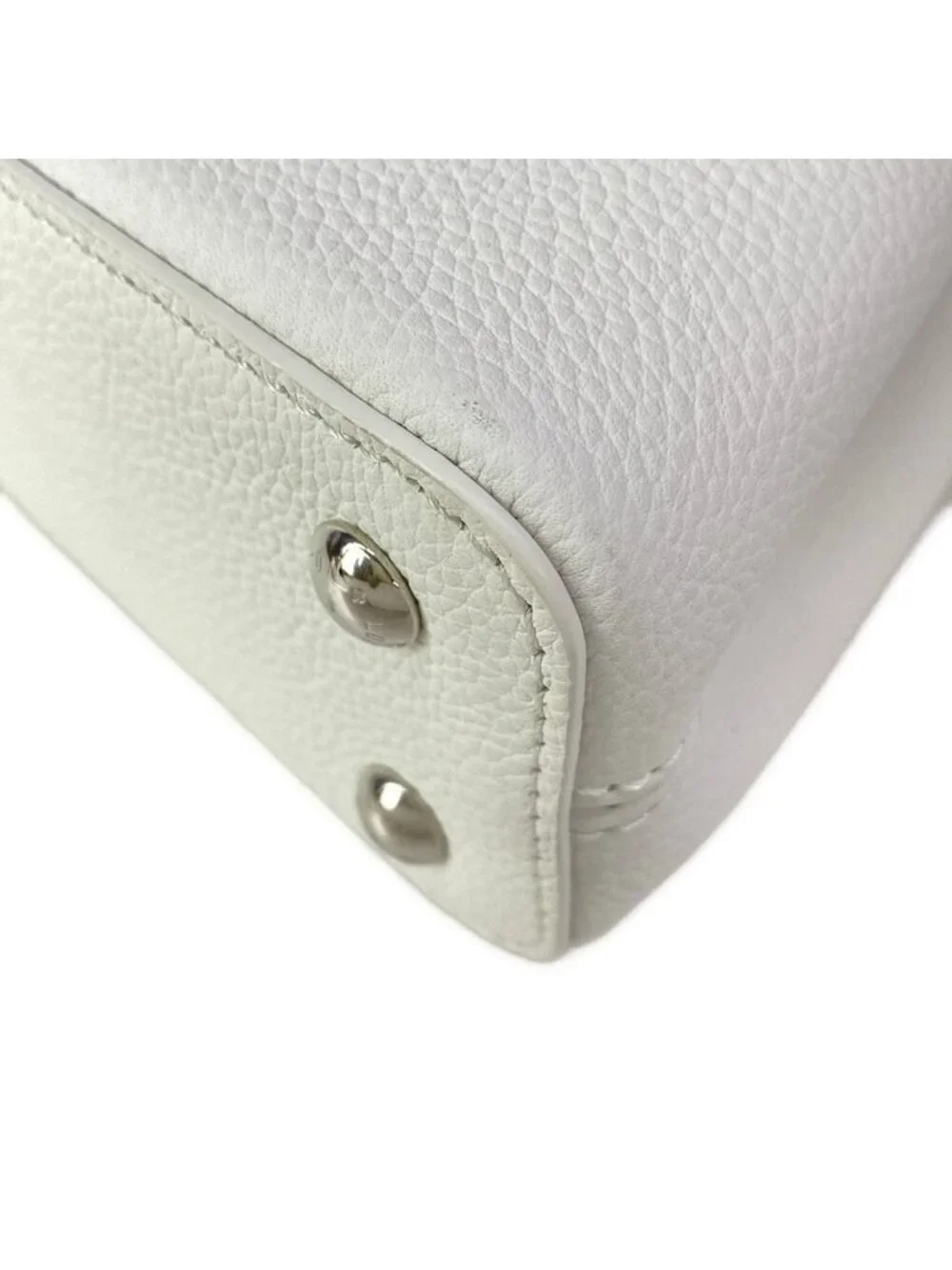 Louis Vuitton Handbag Capucines Ewmini Optic White Leather Cowhide